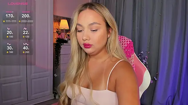  Loneve   online show from October 4, 2025, 3:24 pm