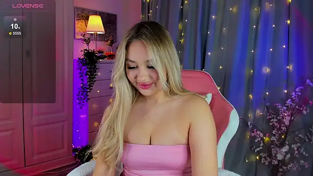  Loneve   online show from March 21, 2025, 5:02 pm