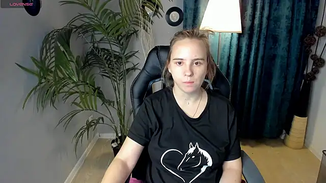 Lika 0ne online show from October 16, 2025, 12:24 pm