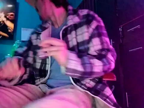 Snapshot of Chris_MaVe_ chatting on January 16, 2026, 2:15 am Chris MaVe online show from January 16, 2026, 2:15 am