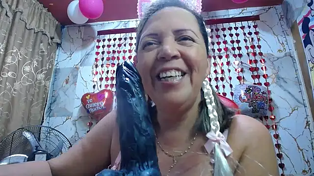 Snapshot of alina_maturehot chatting on February 11, 2026, 8:47 am alina maturehot online show from February 11, 2026, 8:47 am