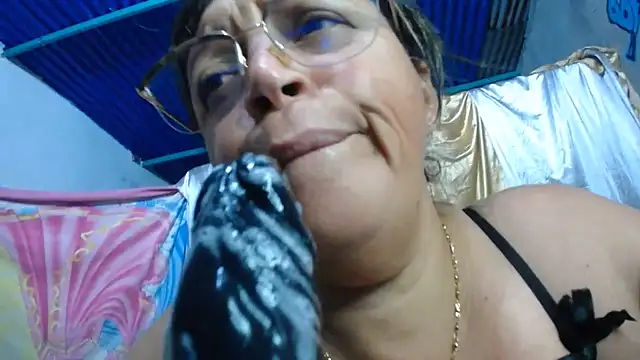 alina maturehot online show from July 19, 2026, 9:50 am