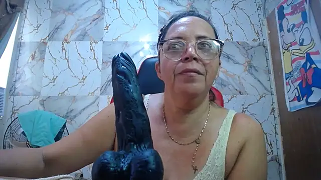 Snapshot of alina_maturehot chatting on March 5, 2026, 1:19 pm alina maturehot online show from March 5, 2026, 1:19 pm