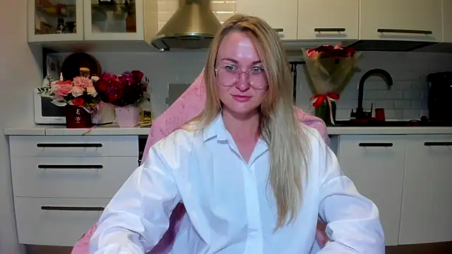 your Goddess Eva online show from September 30, 2025, 8:26 pm