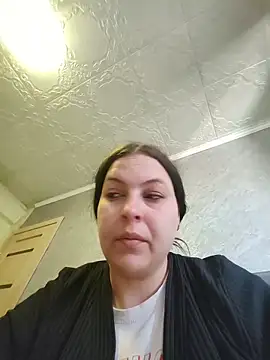 Greta Tamar online show from April 26, 2026, 6:11 am