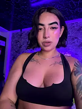 Scarlett-LS online show from January 17, 2026, 3:21 am