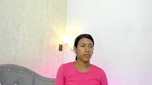 AntoniSantoss online show from June 19, 2026, 7:52 pm