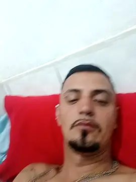 Snapshot of Guputinho chatting on November 8, 2025, 2:59 am Guputinho online show from November 8, 2025, 2:59 am