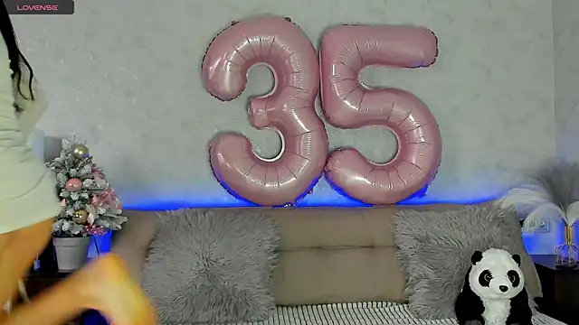 Tina Mart online show from November 30, 2025, 11:33 am