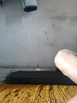 lovely----bhabhi online show from December 5, 2025, 4:00 am