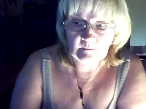 Violet5364 online show from September 20, 2025, 7:19 pm
