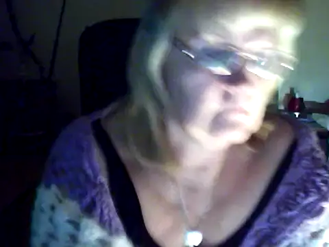 Violet5364 online show from March 6, 2025, 7:54 pm