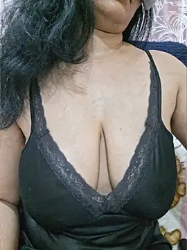 Jassi Does online show from June 9, 2026, 9:16 pm