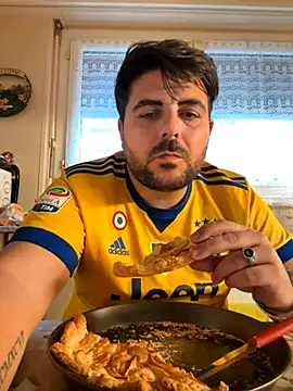 Sex-10-10 online show from November 17, 2025, 11:25 am