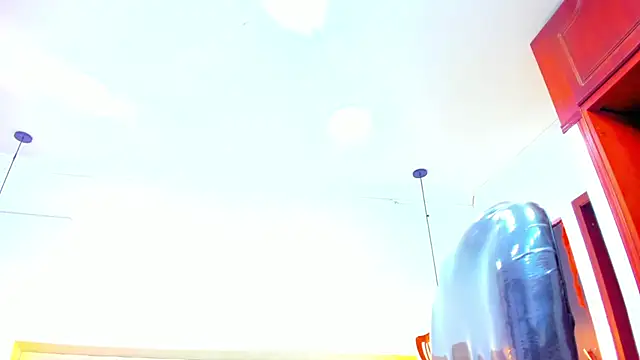 emma purple  online show from October 29, 2025, 5:12 pm