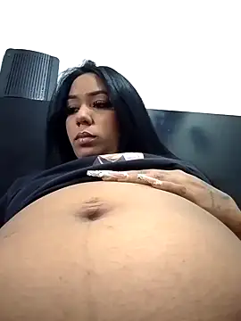 emma purple  online show from September 10, 2025, 9:58 pm