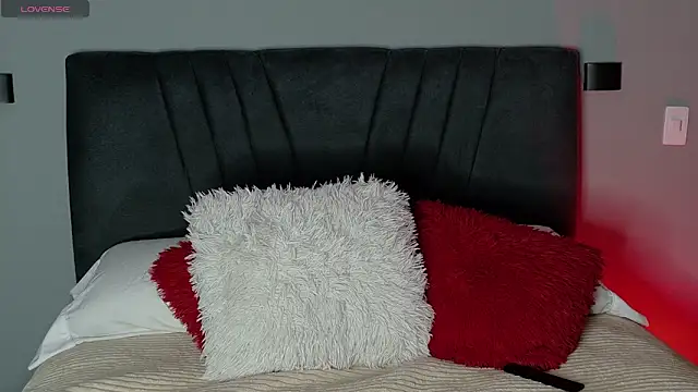 Snapshot of alejandra_jonees chatting on March 15, 2025, 12:47 am alejandra jonees online show from March 15, 2025, 12:47 am