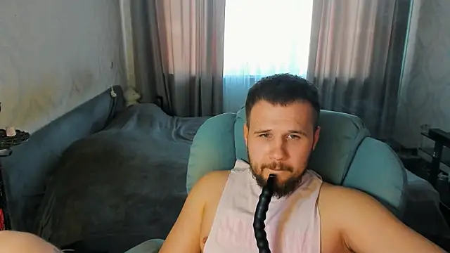 Vladik b online show from June 19, 2026, 5:30 pm