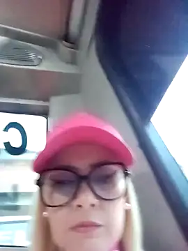 Snapshot of CandieGilson__ chatting on March 10, 2026, 11:14 am CandieGilson online show from March 10, 2026, 11:14 am