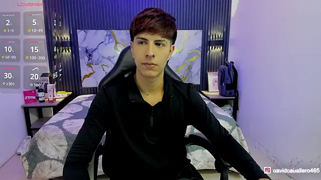 Estiv18  online show from February 13, 2026, 2:55 am