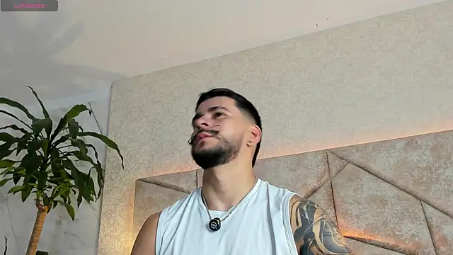 DickGriffith  online show from September 9, 2025, 12:36 pm