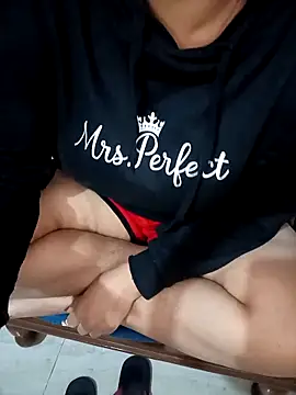 Mannat-222 online show from December 2, 2025, 2:19 pm