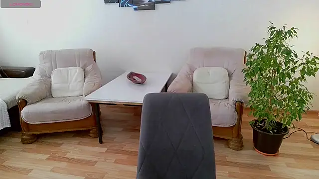 LizaMilfa online show from March 7, 2025, 10:35 am