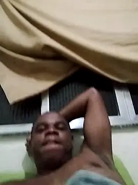 pikolo15cmt online show from February 20, 2025, 1:46 am