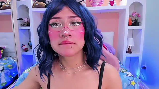 miss   megan online show from September 29, 2025, 2:51 am