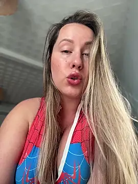 Snapshot of Mona_Plus chatting on March 15, 2026, 7:48 am Mona Plus online show from March 15, 2026, 7:48 am