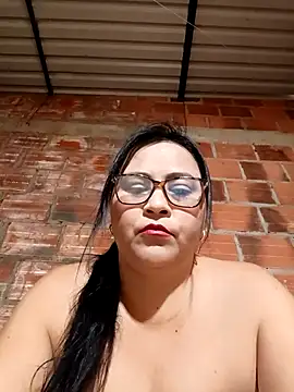 promiscuous-indecent-momm online show from November 19, 2025, 2:50 pm