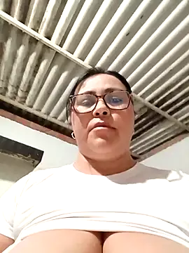 promiscuous-indecent-momm online show from November 2, 2025, 10:37 pm