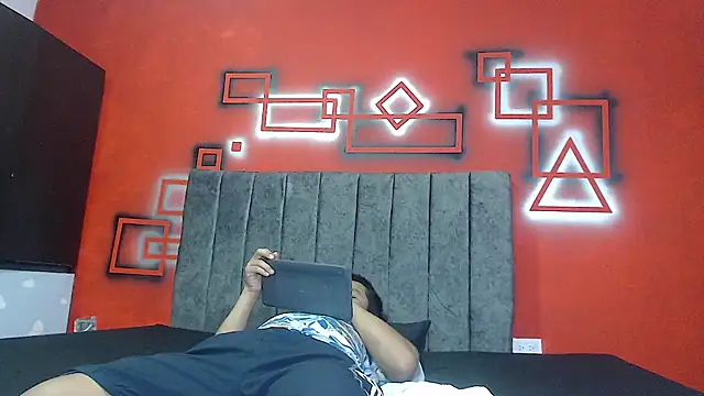 manuel rey online show from March 20, 2025, 11:56 pm