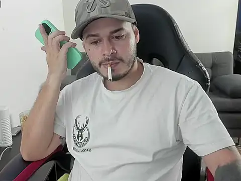 Snapshot of ragnar_lothbrok777 chatting on March 20, 2026, 1:23 pm ragnar lothbrok777 online show from March 20, 2026, 1:23 pm