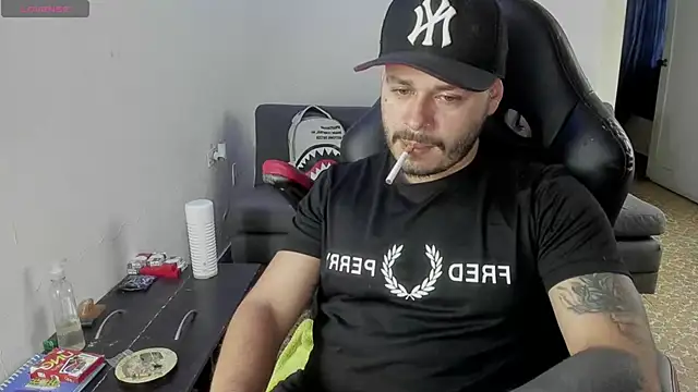 Snapshot of ragnar_lothbrok777 chatting on December 14, 2025, 8:58 pm ragnar lothbrok777 online show from December 14, 2025, 8:58 pm