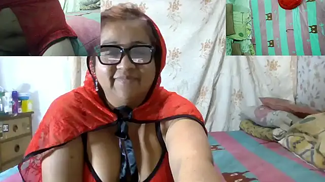 Snapshot of erinadarling79 chatting on May 17, 2026, 3:17 am erinadarling79 online show from May 17, 2026, 3:17 am