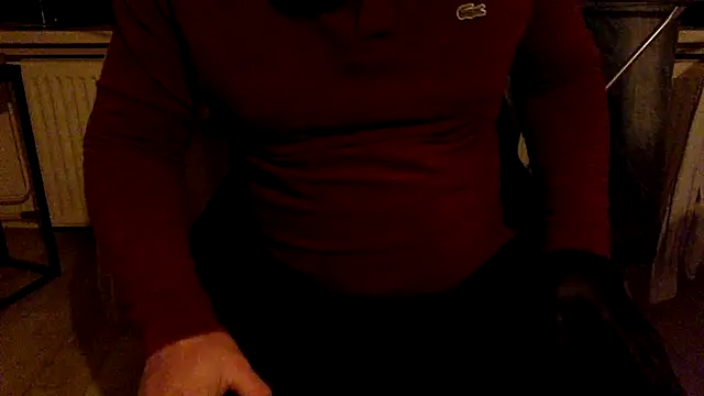 Bleueyez007 online show from February 19, 2025, 12:46 am