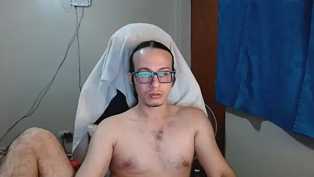 cholitohermoso online show from March 19, 2025, 12:04 am