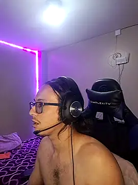 cholitohermoso online show from February 22, 2025, 10:52 pm