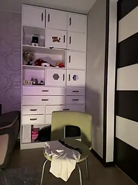 AlexFuck 79 online show from March 4, 2025, 1:45 am