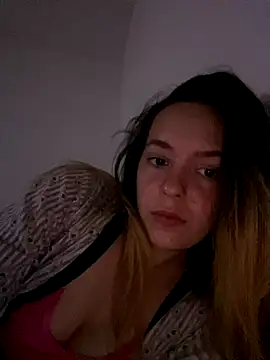 Pussy4564N online show from September 19, 2025, 7:07 pm