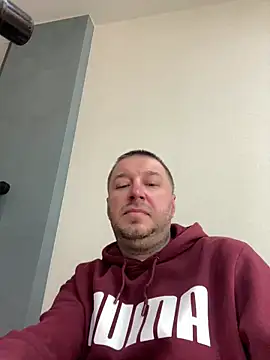 Snapshot of DorianJeday chatting on February 9, 2026, 10:02 am DorianJeday online show from February 9, 2026, 10:02 am