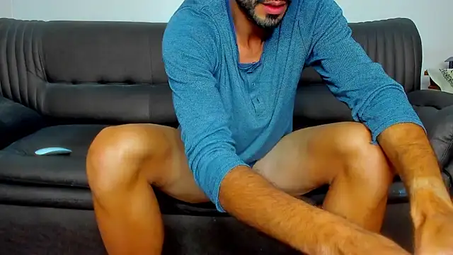 sexyhotmusclesforyou1 online show from October 18, 2025, 1:13 pm