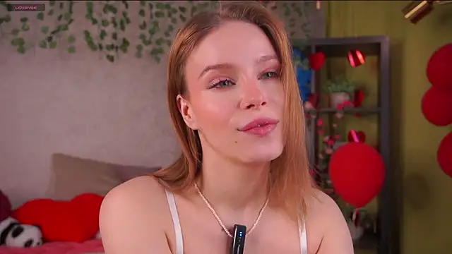 TaiteBayles online show from February 26, 2026, 1:38 am