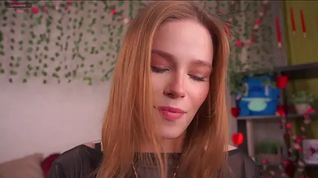 TaiteBayles online show from March 13, 2026, 1:43 am