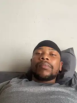 Snapshot of papibbc6989 chatting on March 3, 2025, 11:44 am papibbc6989 online show from March 3, 2025, 11:44 am