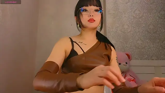 Demonic Angel  online show from April 30, 2026, 4:14 pm