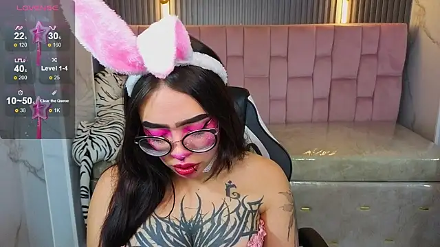 Anni acker b online show from November 28, 2025, 3:39 am