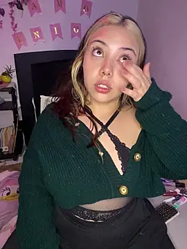  ivyginger online show from February 8, 2026, 11:02 pm