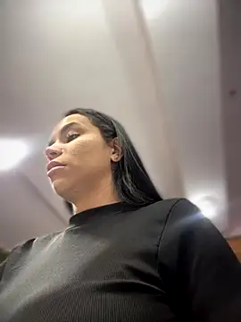 Naatalia online show from October 11, 2025, 10:33 pm